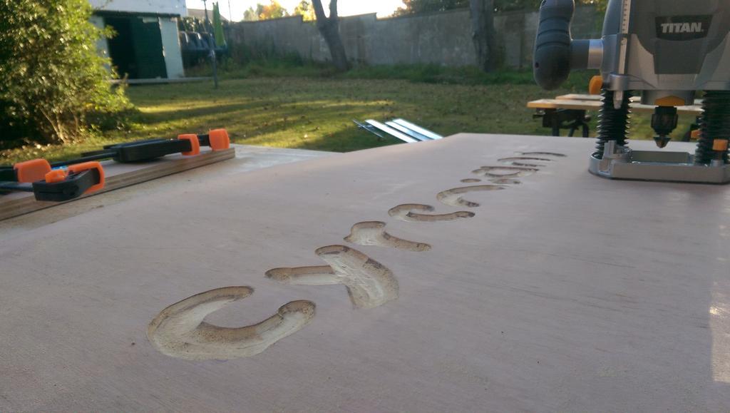 Making some bonnie wooden signs today for cyrenians farm.