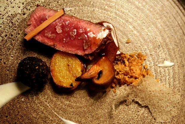 Need more #humpdaymotivation? Think about digging into this from <a href="/arambururesto/">aramburu restaurant</a> No 28 on #LatAm50Best. #Argentina