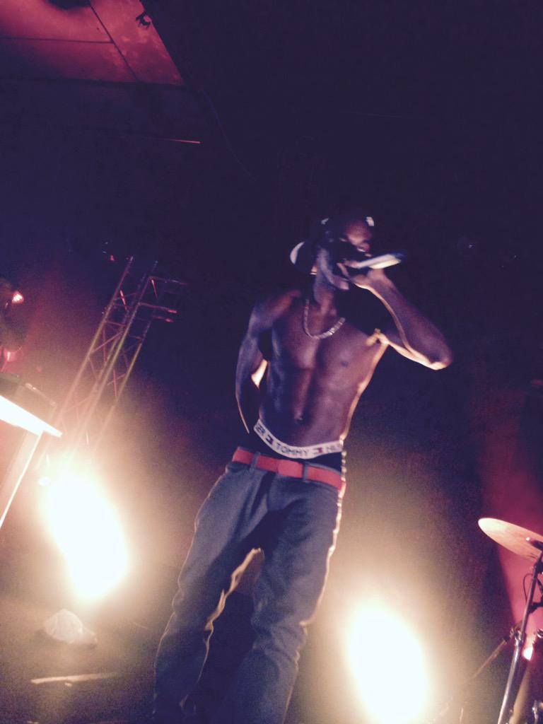 taybop16's tweet photo. Still hoping I can have another experience like this #funkvolume #fvtour2015 #cabooze @hopsin @funkvolume http://t.co/41SZQcixW9