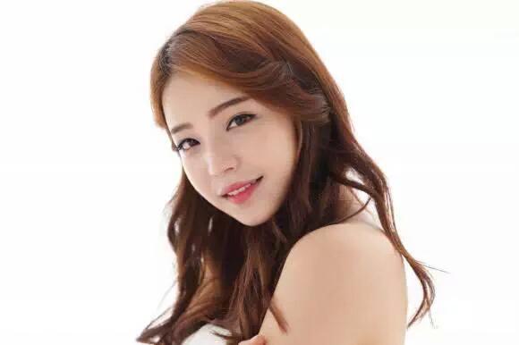 Khin Peace On Twitter Ikon S Airplane Ulzzang Ji Yoon Mi Welcomebackikon Http T Co Cpope5ya6v Twitter