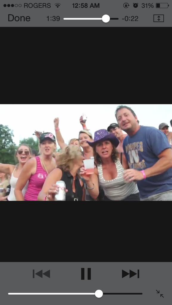 corrynerin's tweet photo. Made the Cfest 2015 video w/ my aunties & mom ๐ #singinalong #thoughtiwasinjakeowenmusicvideo http://t.co/e890ksyjEM