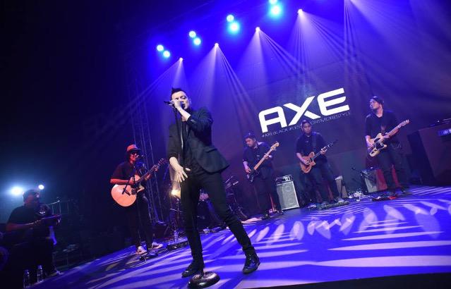 ThePandas_2013's tweet photo. More #AxeBlack @AxePhilippines #climAxe #lesseffortmorestyle http://t.co/z3ebjPcLkY