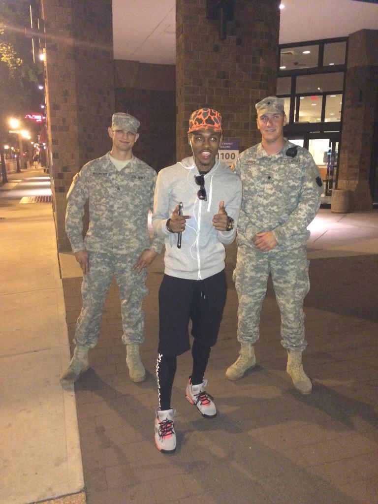 RandolphRasheed's tweet photo. Work at it go strong army strong http://t.co/NgaTXwxGuP