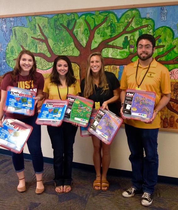 ASU_ChiEpsilon's tweet photo. Today we volunteered @ Kyrene del Norte, teaching 4th graders about engineering using K'nex sets! @krcampb @jorgelg_7 http://t.co/LG3y40D2TN