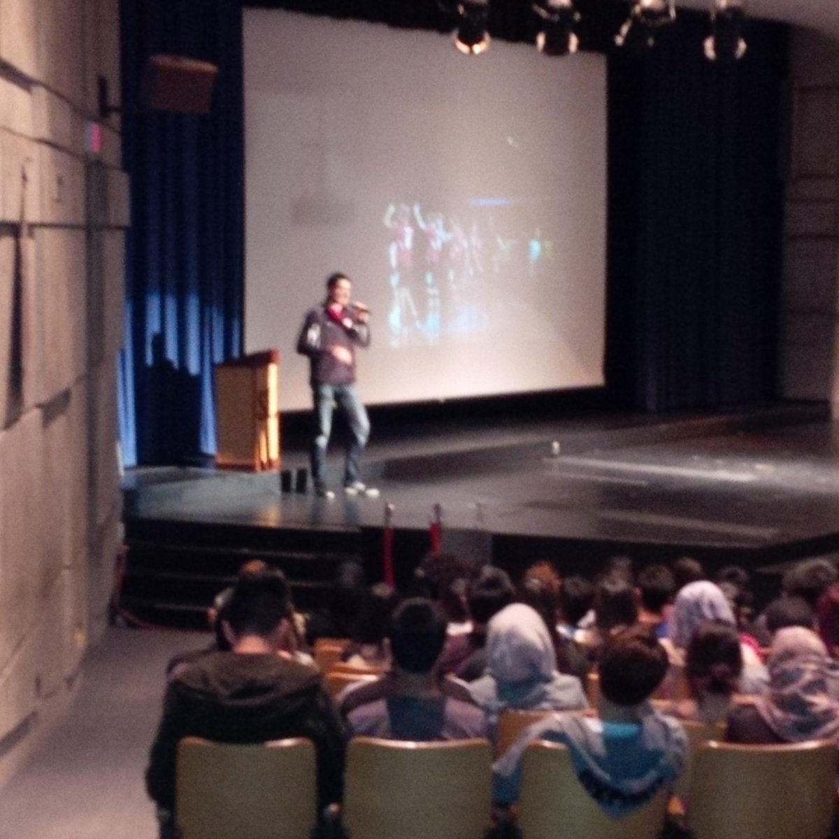 LeacockTdsb's tweet photo. Great presentation  on SMART Goals by Canadian Volleyball player Louis-Pierre Mainville. #Leacock #TerryFox35 http://t.co/Kbd7jnjXIh