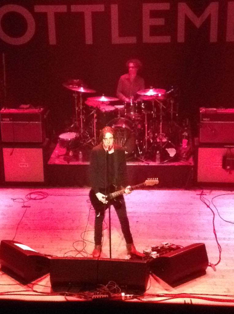 rangobby's tweet image. kinda late but thanks guys for making saturday night in san diego a blast &amp;amp; TYSM VAN FOR NOTICING US ON THE BALCONY