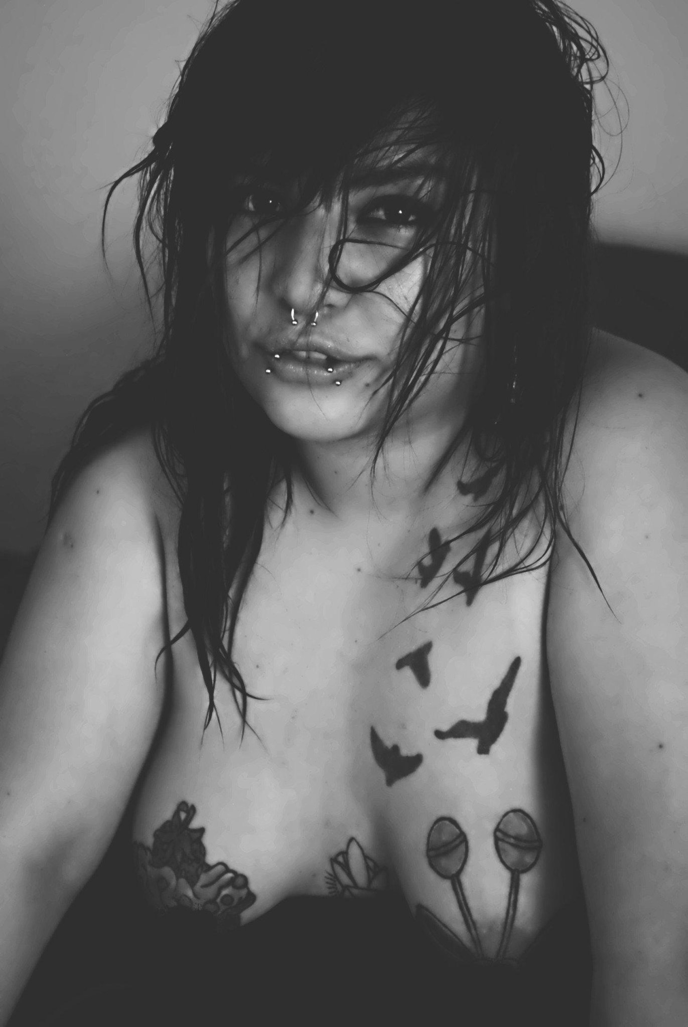 sometimes when I'm bored. #effyourbeautystandards #inkedgirl #piercedgirl http://t.co/3UImAcI4x8