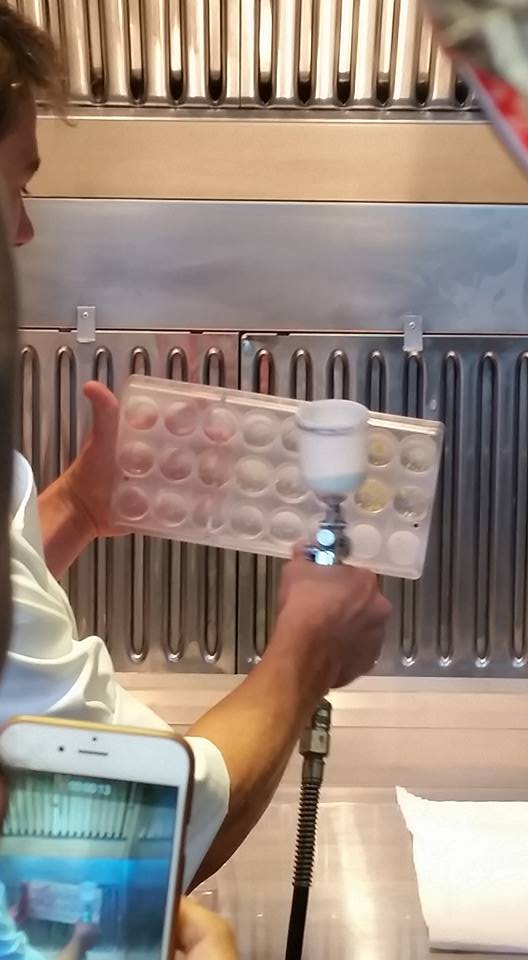 tandemchocopc's tweet photo. Working at the Callebaut Academy for the next three days. #ECBelgium http://t.co/fGQBH0t4Ys