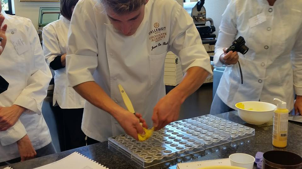 tandemchocopc's tweet photo. Working at the Callebaut Academy for the next three days. #ECBelgium http://t.co/fGQBH0t4Ys