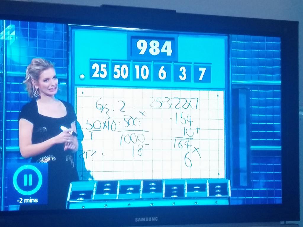 BlueF1's tweet photo. Or..... 50-10 =40
25*40=1000
-6-3-7???
First time I've ever got it before you!! 😀👍
@RachelRileyRR 
Love ya! X http://t.co/5fdgc6bAAQ