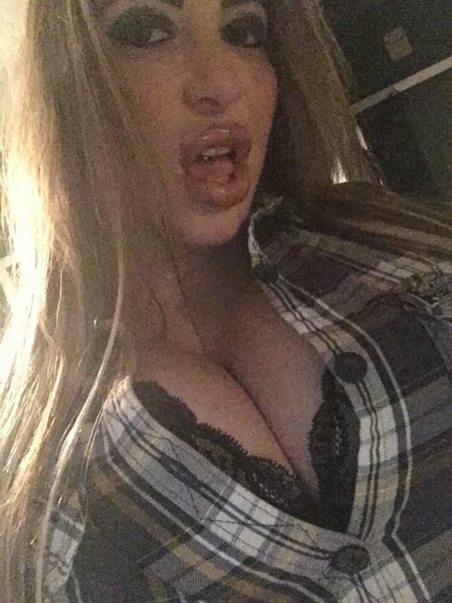 http://t.co/fUahK5bxpY<a href="/tag/blonde"class="tags"><span>#blonde</span></a><a href="/tag/cougar"class="tags"><span>#cougar</span></a><a href="/tag/mondaymotivation"class="tags"><span>#mondaymotivation</span></a><a href="/tag/bigbutts"class="tags"><span>#bigbutts</span></a><a href="/tag/bigboob"class="tags"><span>#bigboob</span></a>