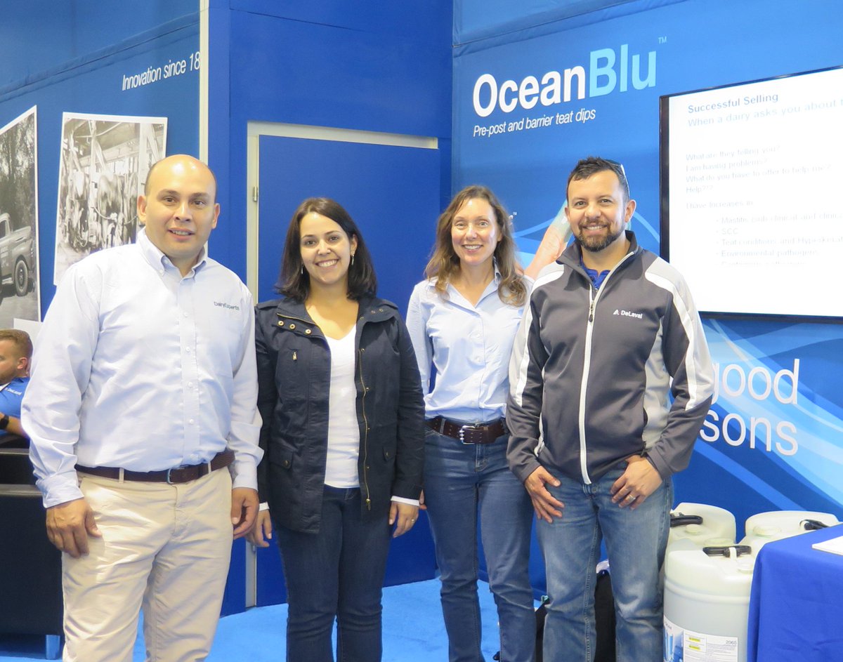 MilkingSuccess's tweet photo. Hanging out a the @DeLavalUS booth at @WDExpo #WDE15 Our #OceanBlu looks great! http://t.co/xodaC9sQgN