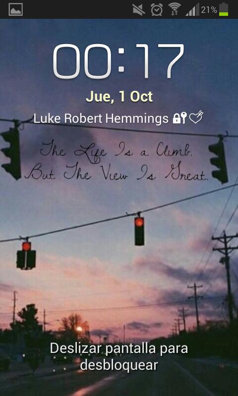 MCloockscreen tweet picture