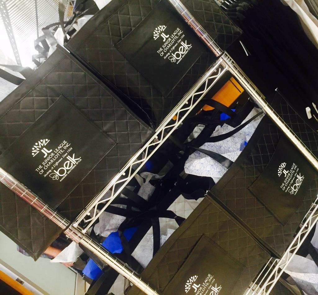 VandiverShannon's tweet photo. VIP bags w/great swag! So many treats 2moro-special food & drinks, makeup touch ups, champagne!Exciting! #LCF2015 http://t.co/aHEkljX7fy