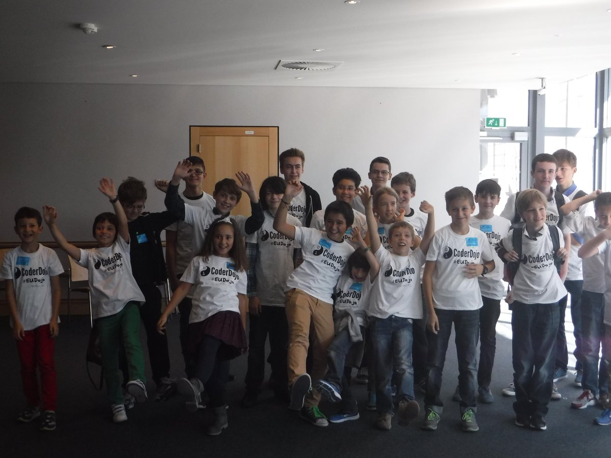 Coder Dojo Pavia tweet media