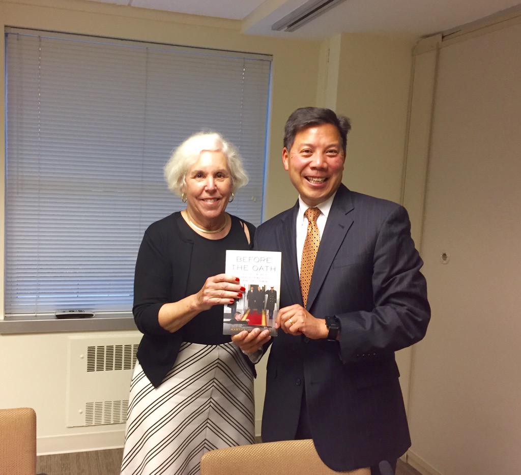 ChrisLu44's tweet photo. Enjoyed discussing Presidential transition planning with @mkumar38 at @napawash. Highly recommend her new book http://t.co/H2DBEpmXGo