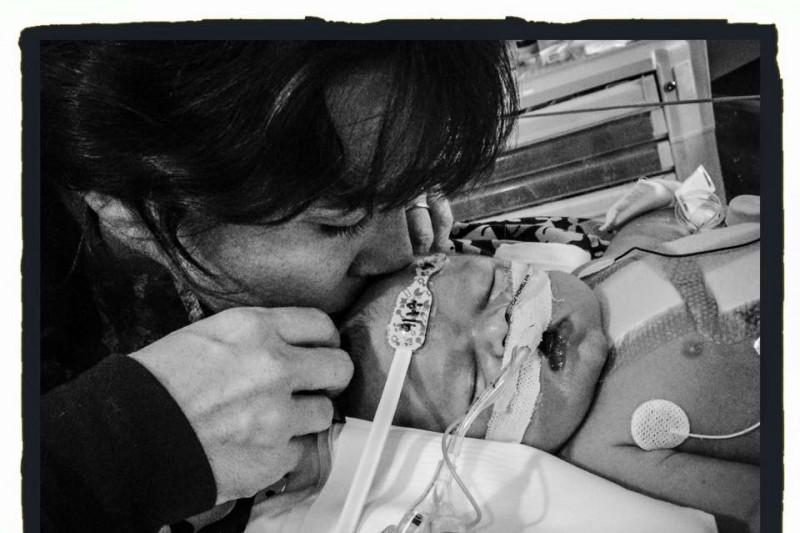 ZoethHowland's tweet photo. Pray for Noah's Heart https://t.co/QpWY9kSgHV via @gofundme #Noah #Love #Heart #Support #Need #ExtendedMaternityLeave http://t.co/vXIlmsC3D4