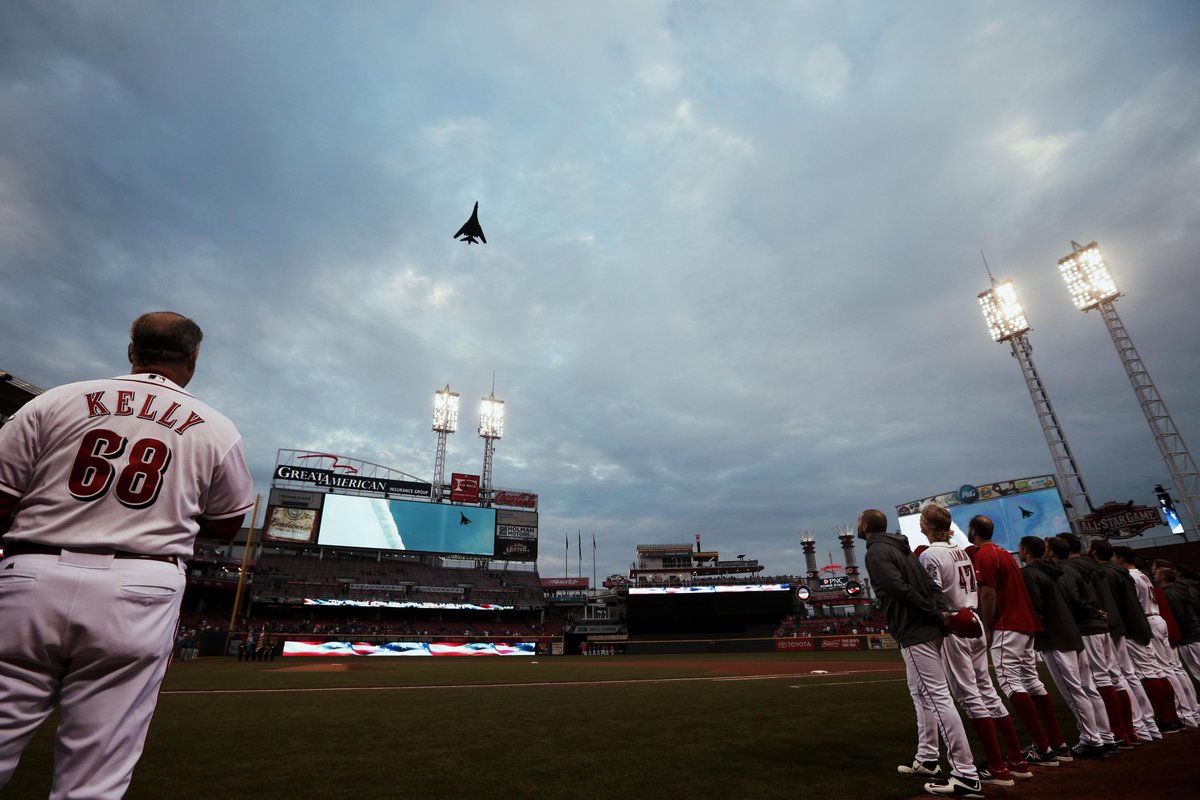 SGdoesit's tweet photo. B1 Bomber flyover before tonight’s game. #reds #cubs @Enquirer http://t.co/gkyLwGHhIM