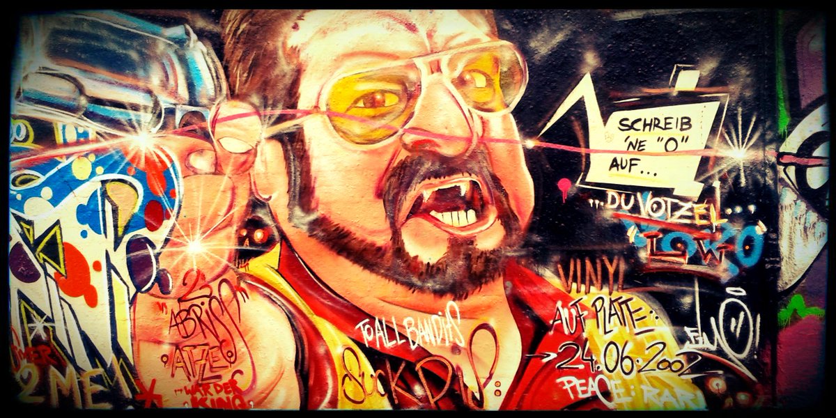 StreetArtHnnvr's tweet photo. Schreib ne 0 auf! #MarkItZero #TheBigLebowski #graffiti #streetart #glocksee #hannover @larryshomework http://t.co/rTIYKw75oN
