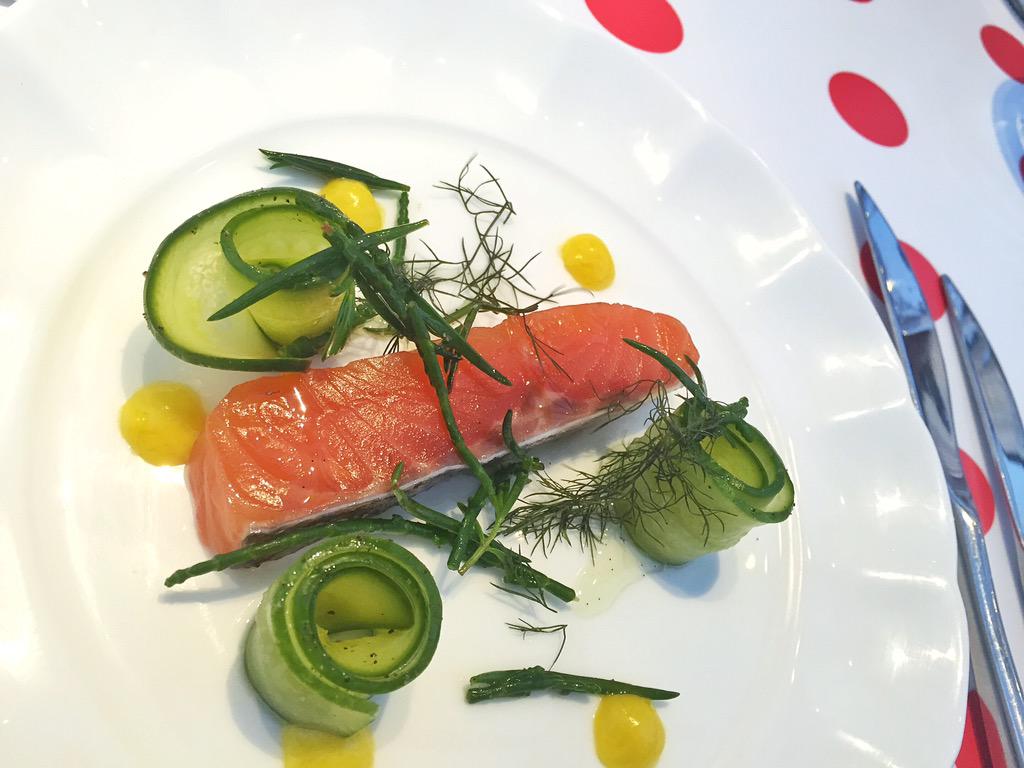 speyside_water's tweet photo. Next up @tomaikens jasmine cured salmon on board the @EventsinSkyUK flight http://t.co/DjdT1wrmxO