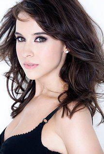Happy Birthday to Lacey Chabert (33) 