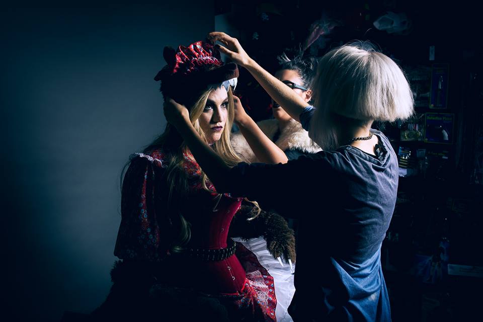 boolalacostumes's tweet photo. Behind the scenes shots are rolling in from @bwdphotocanada - Had a blast shooting with @BonerattleAlt at #BooStudios http://t.co/1coCggiDnn