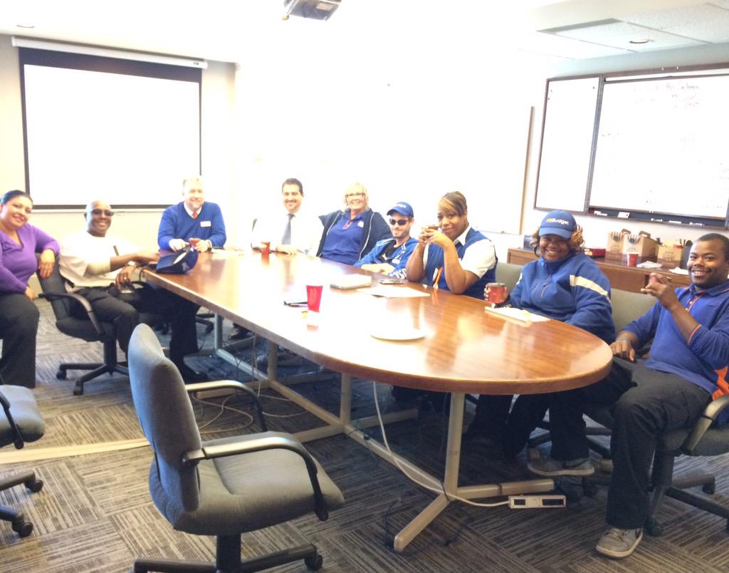 ScottSorra's tweet photo. @GoAvisBudget Afternoon coffee connection at DTW Budget! @markjgrilloabg @ABG_Amanda http://t.co/kmLYE9Ttrg