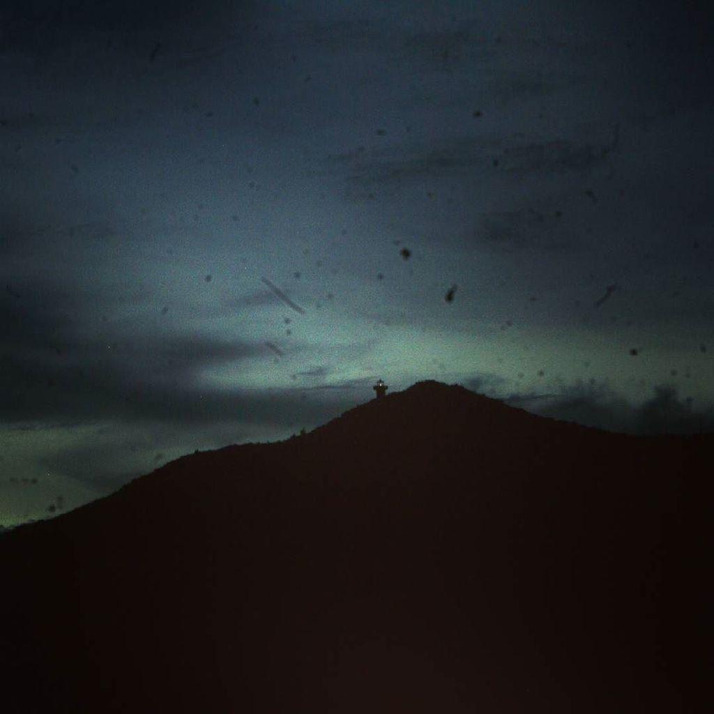 iork10's tweet photo. DANCE OF THE WITCHES
#iork #dirtylens #lighthouse #hope #iork10 #jordino http://t.co/OKotG5Z0BI … http://t.co/fyCDHqaX1O