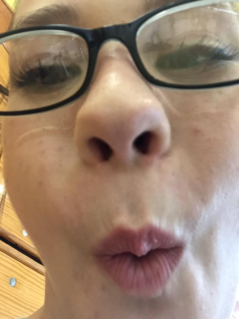 rachaelhooker15's tweet photo. happy birthday Maggie i hope you had a fantabulous day🎉 thanks for being by my since since 5th grade💗@MaggieAustin14 http://t.co/YE0iogoMw9