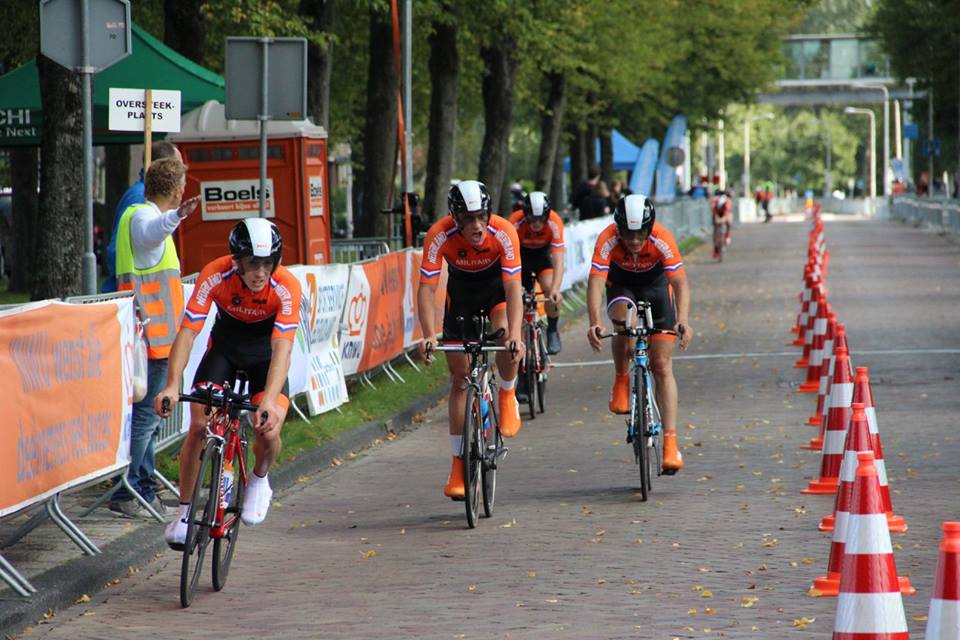 Kettingstrak's tweet photo. Eindelijk is het zover! Het @nckdronten. Lees hoe @NickToonen dit beleefd heeft. http://t.co/GYh0AFnGNG http://t.co/hs0kSsIHNu