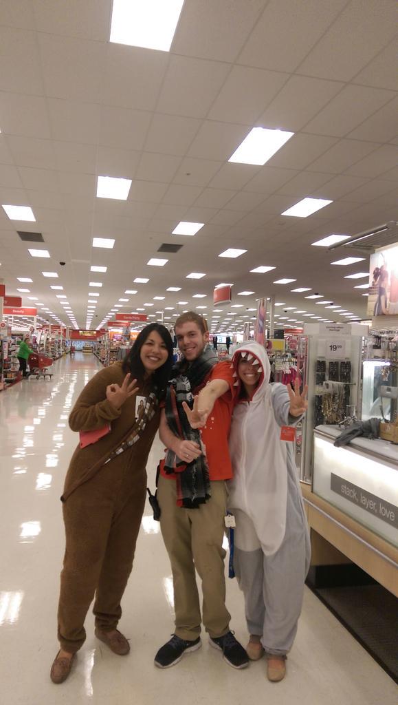Brandon_T8's tweet photo. @dustindesousa Stepped up to the red card challenge and made it happen!! @WeimerKati  @KellySakai1 http://t.co/b6Qa6eRYkj