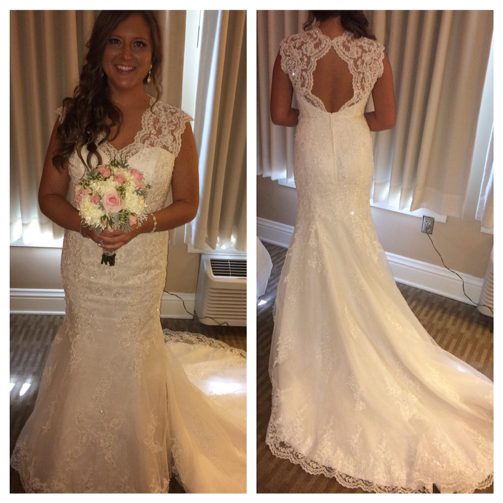 DJarboe11's tweet photo. My dress was so perfect http://t.co/IQ6OqedCw3