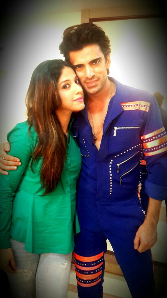 AdditeMalik's tweet photo. Love of my life!
@ItsMohitMalik 

#MohitMalik   #Love #Blessed http://t.co/U9k5Fyxf6Y