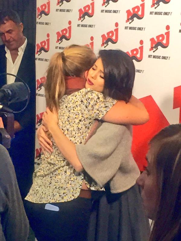 MyLifeIsSGJB's tweet photo. September 28: (MORE) Selena At NRJ in Paris, France http://t.co/F8Pzj6dWzE