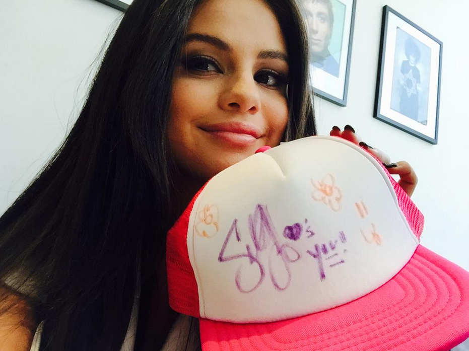 MyLifeIsSGJB's tweet photo. September 28: (MORE) Selena At NRJ in Paris, France http://t.co/Mi5sFNoMO4