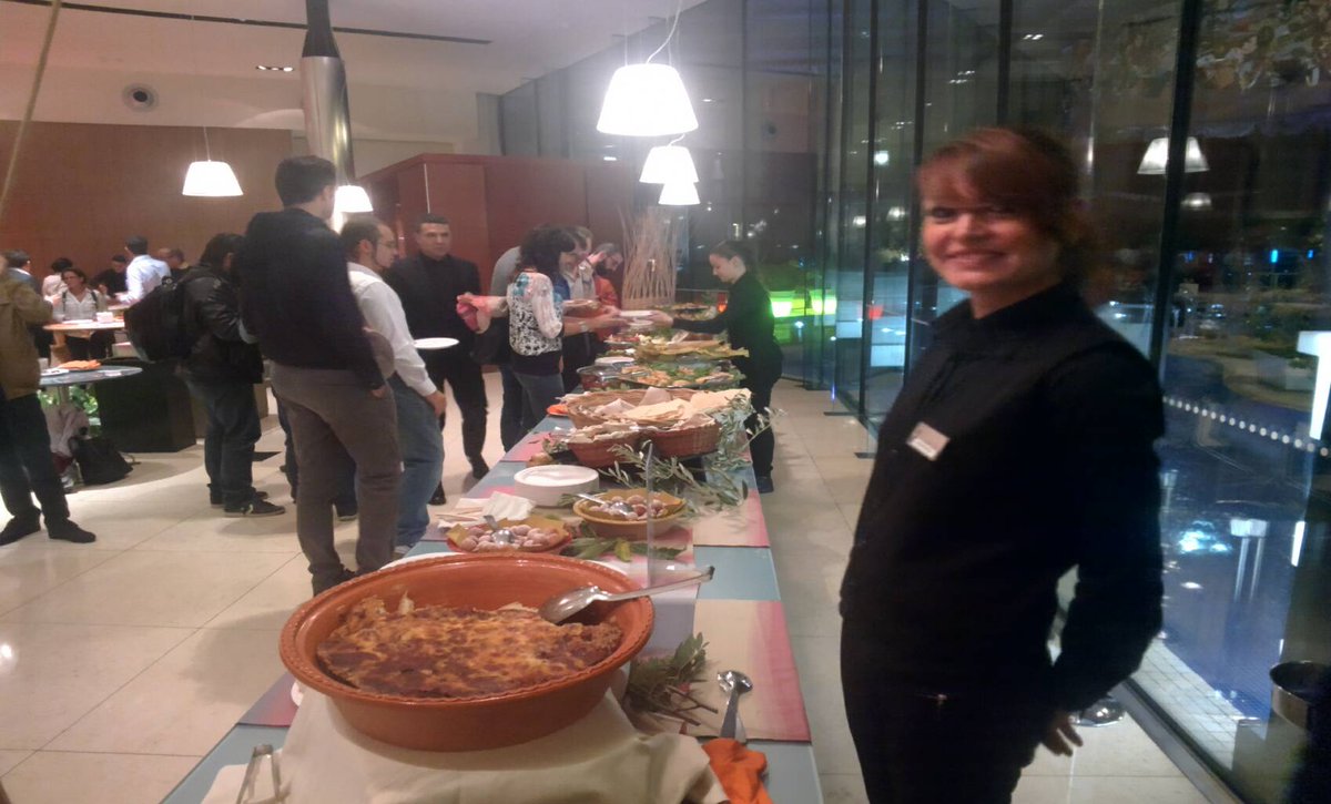 LapsodyGlass's tweet photo. #Beachdata2015 backstage: i preparativi del Beach Data Festival @THotelCagliari http://t.co/snZtAB0sFB