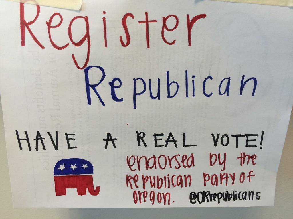 ORrepublicans's tweet photo. Remember to register to vote by tomorrow at the end of the school day! Register republican &amp; have a real say! http://t.co/bLdA5x79ZQ