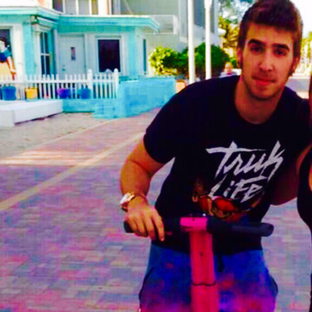 Happy Birthday Zack! I Hope you got some Money for your birthday because I know  you Love Money  ILY  ! 