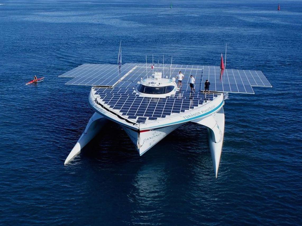 SolarOptimumInc's tweet image. I’m on a boat! #solarpoweredboat