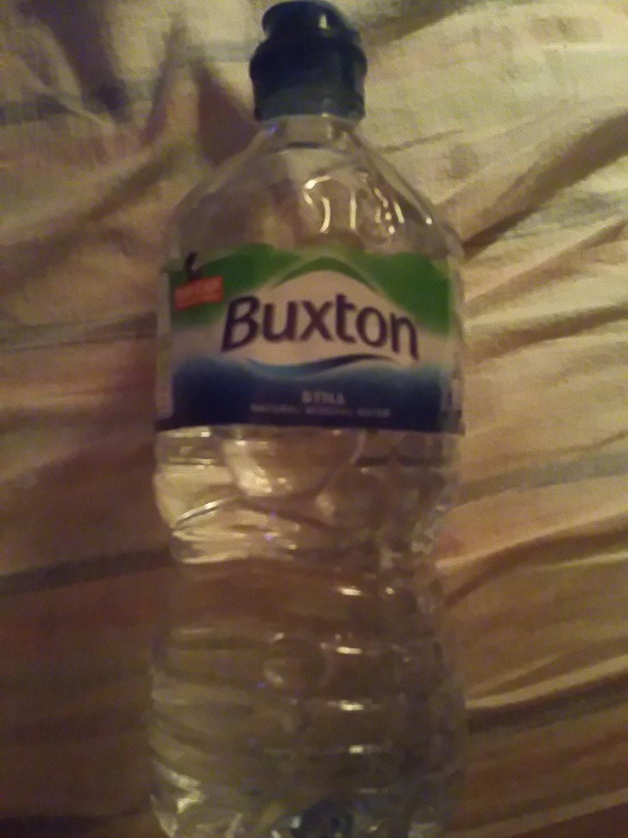 HolLeighNorXo's tweet photo. My favourite water #buxton #bedtime #drink! can't beat a bit of buxton💜  @BuxtonArmy  @joe_weller_  @itzz_BxRDMAN http://t.co/VaeED9itLZ