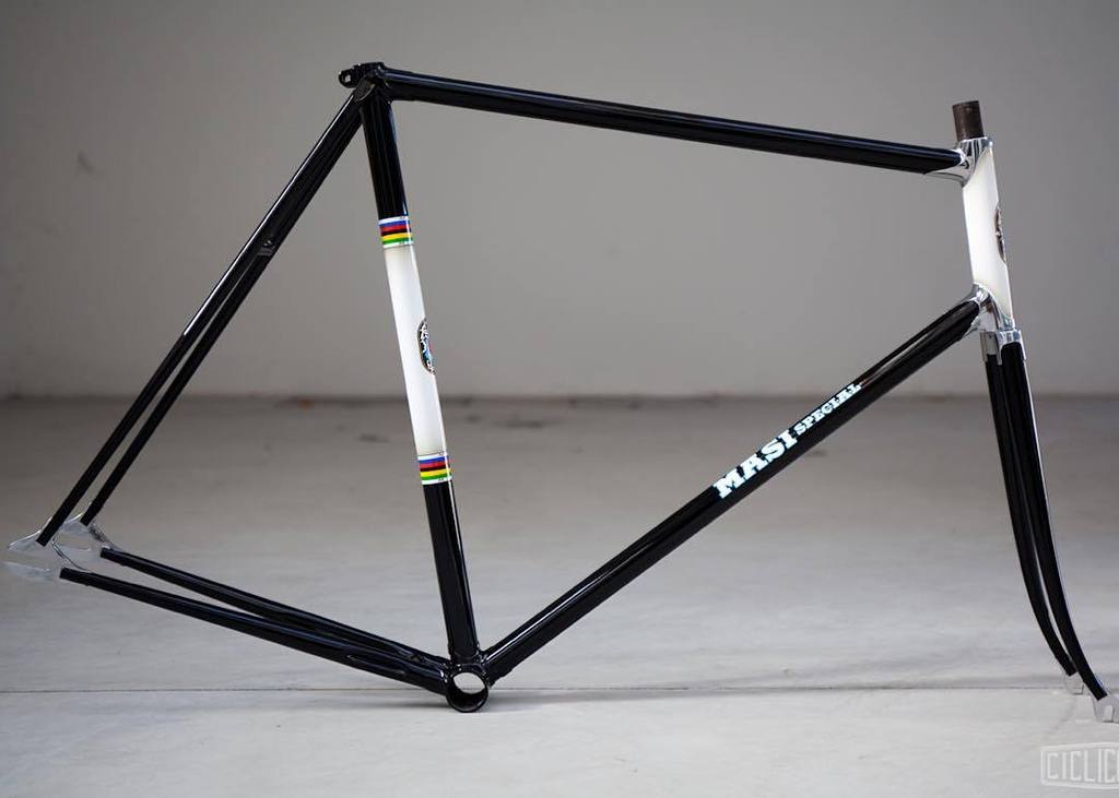 ccclassico's tweet photo. Masi Special Pista late 50's to early 60's, fully restored - ebay item number 331667059131 #ccclassico #ccclassicor… http://t.co/UdstE9BPwx