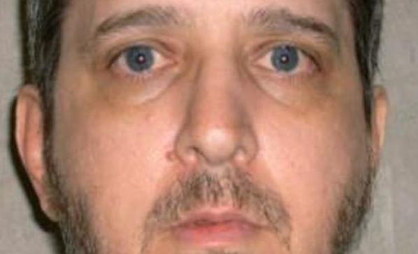 indeathpenalty's tweet photo. Oklahoma decided it can't wait any longer to kill death row inmate Richard Glossip. https://t.co/IlZQwuBDl4 #news http://t.co/iLD0IIvMUs