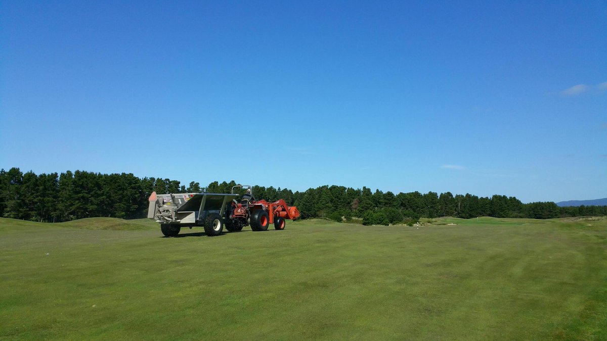 kurt_wright's tweet image. Fall ferty app at Sandpines with Simplot's fert spreader.#SimplotPartners