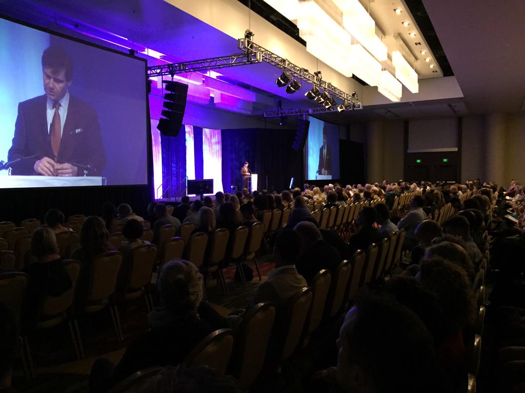downtownpaul's tweet photo. And we're off at #idasf2015 @IntlDwtnAssoc conference. http://t.co/XN4WRNONdX