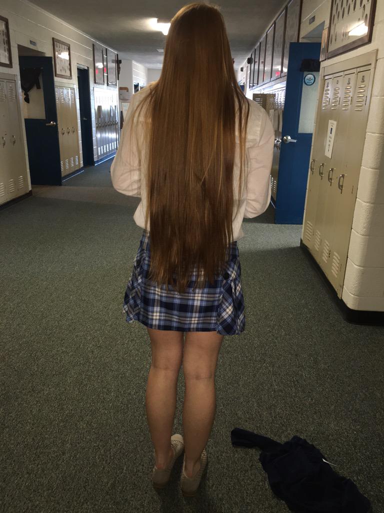 ahunterjean's tweet photo. 100 retweets and Kate cuts 18 inches off her hair @kateandrews4 http://t.co/fXB2o5MtJq
