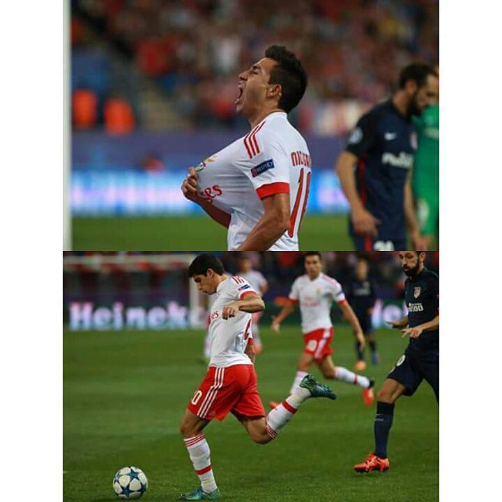 GloriosoSLBApp's tweet photo. Dois golos destes dois meninos ,a batalha continua! ⚽⚽
#carregabenfica #benficasempre #ateafinal #championsleague #… http://t.co/n83of8hxO2