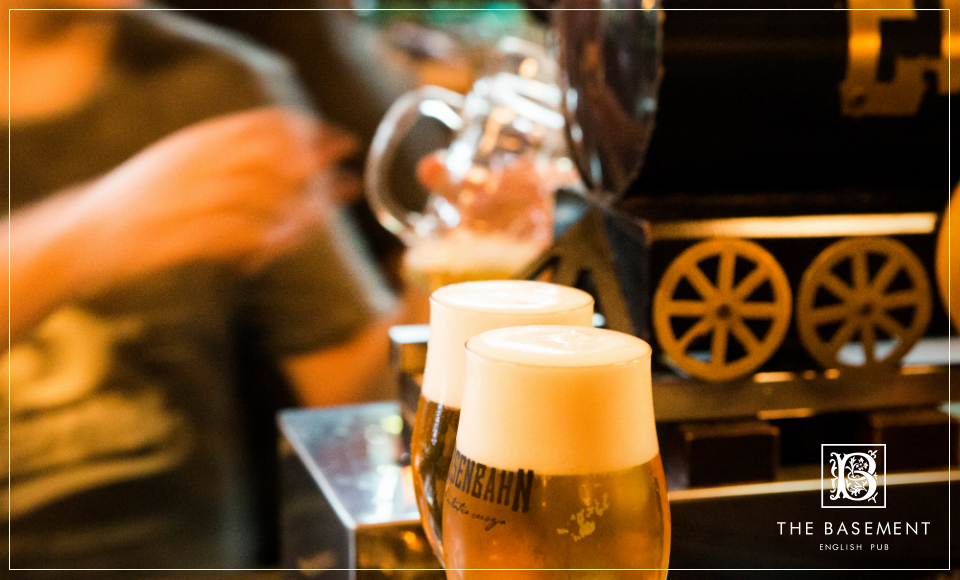 Venha brindar a chegada do final de semana. Já estamos abertos, aguardando a sua visita com um chope bem gelado!