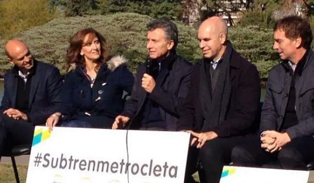 albmaldonadook's tweet photo. #SoberaniaSatelital
#SoberaniaArgentina
No fue magia !!! http://t.co/rzy2UxnqmK