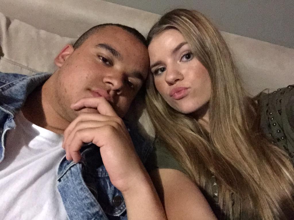 _kaylswhite's tweet image. happy birthday to my twitterless bff.. #opaandomas #wrongcar #thugwomen #captainmorgan 💘💘💘💘