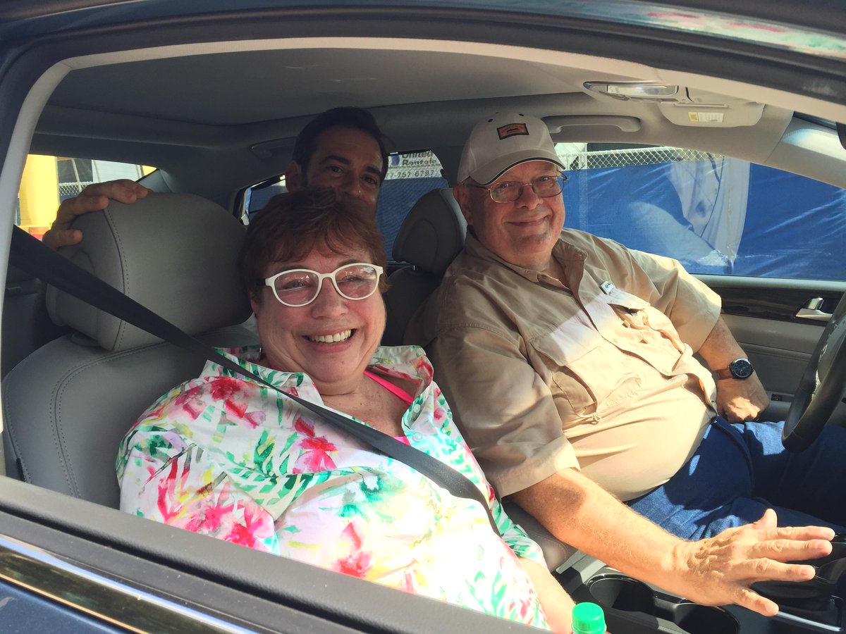 DiscoverSWAYPR's tweet photo. .@StateFairOfTX showcasing the 2016 @Hyundai Sonata Hybrid to @TXAutoWriters. #TheSwayWay http://t.co/UJRhXj1Bhn